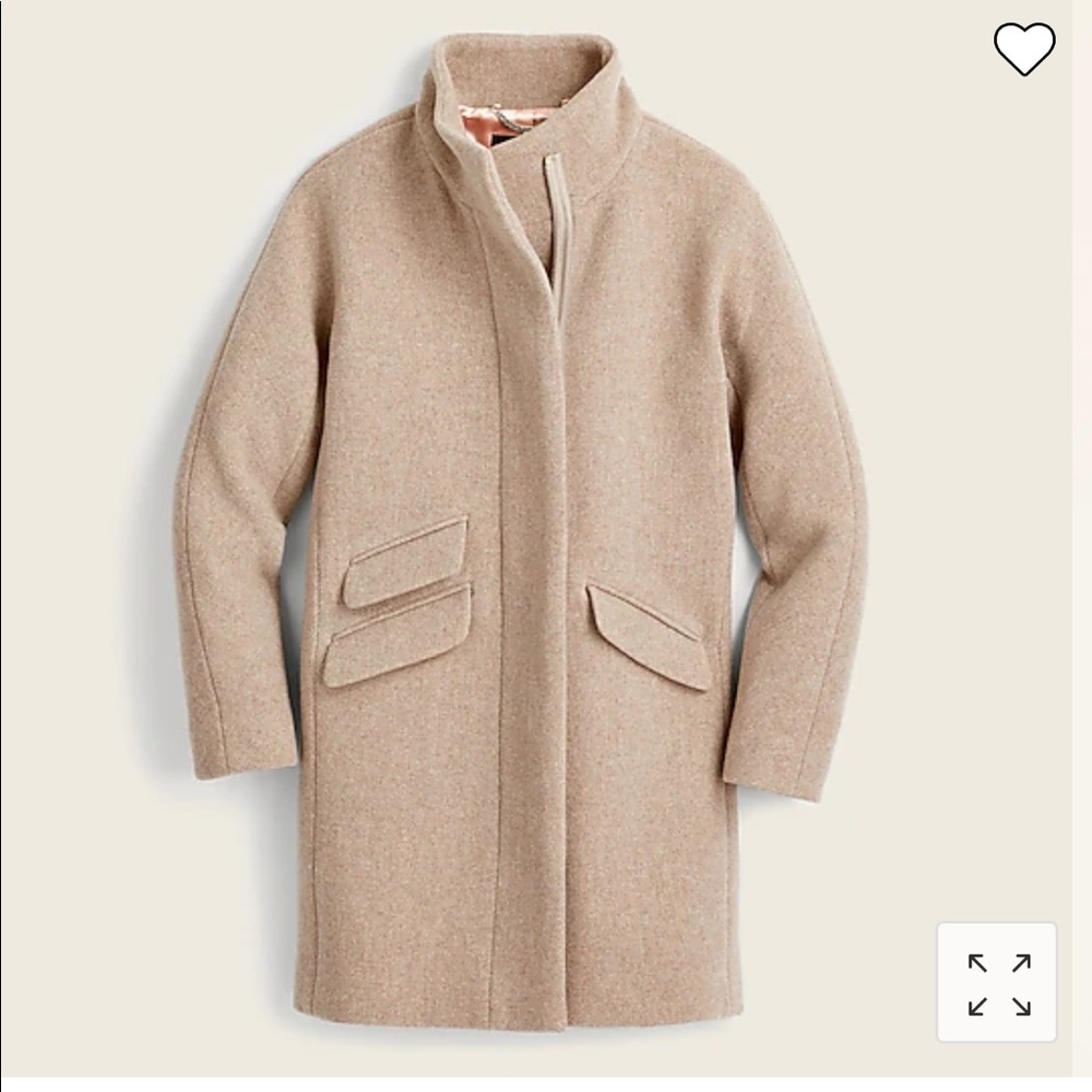 Cocoon coat in Italian stadium-cloth wool in Sandstone